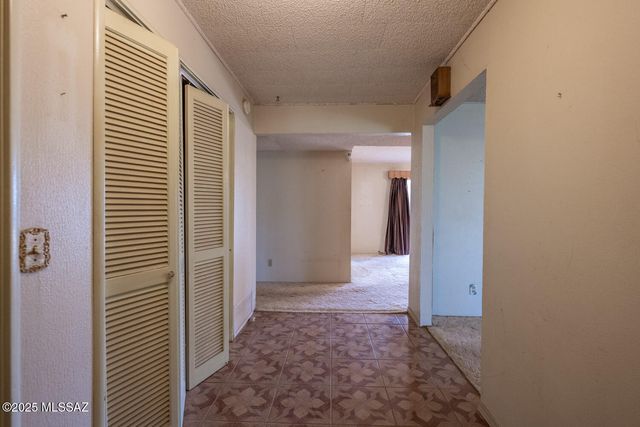 3923 W Thompson Road, Elfrida, AZ 85610