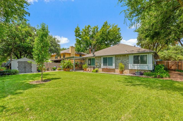 1221 Bell Rock CIR, Pflugerville, TX 78660