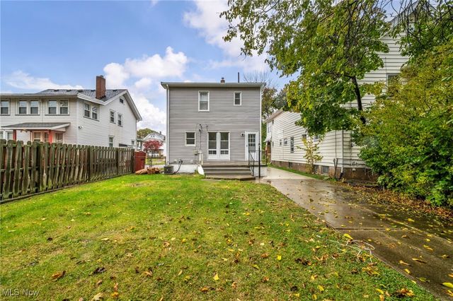 3879 W 157th Street, Cleveland, OH 44111
