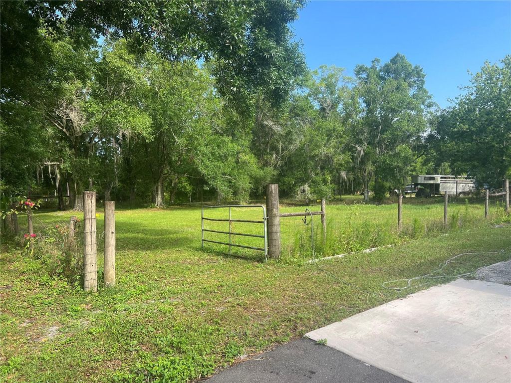 Image 23 of property listing at 5855 JACK BRACK ROAD, St Cloud, FL 34771