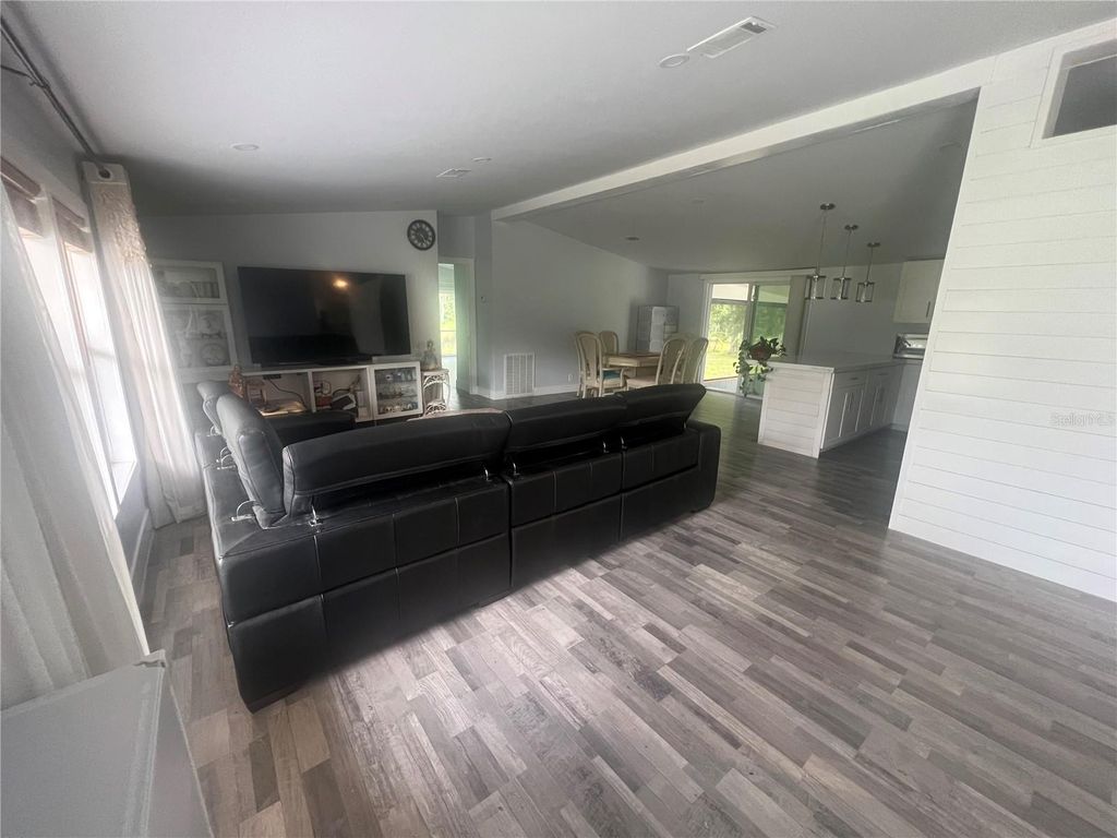 Image 5 of property listing at 5855 JACK BRACK ROAD, St Cloud, FL 34771