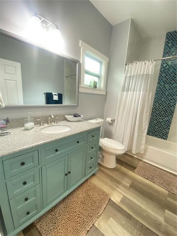 808 GROVE STREET N 808, St Petersburg, FL 33701