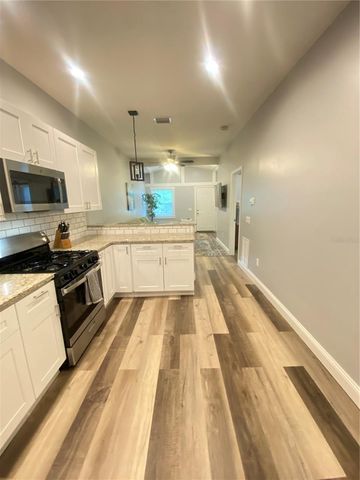 808 GROVE STREET N 808, St Petersburg, FL 33701