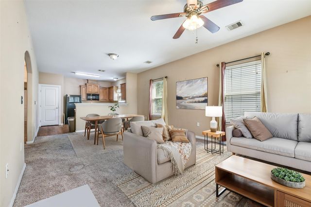 13242 9th Street, Santa Fe, TX 77510