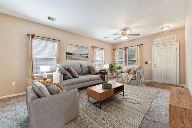 13242 9th Street, Santa Fe, TX 77510