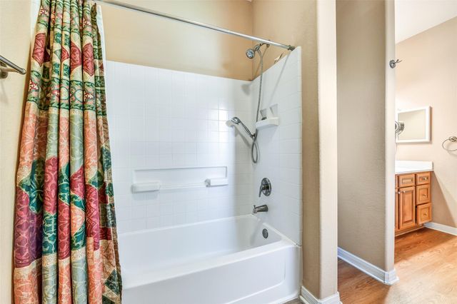 13242 9th Street, Santa Fe, TX 77510