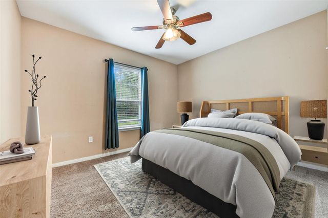 13242 9th Street, Santa Fe, TX 77510