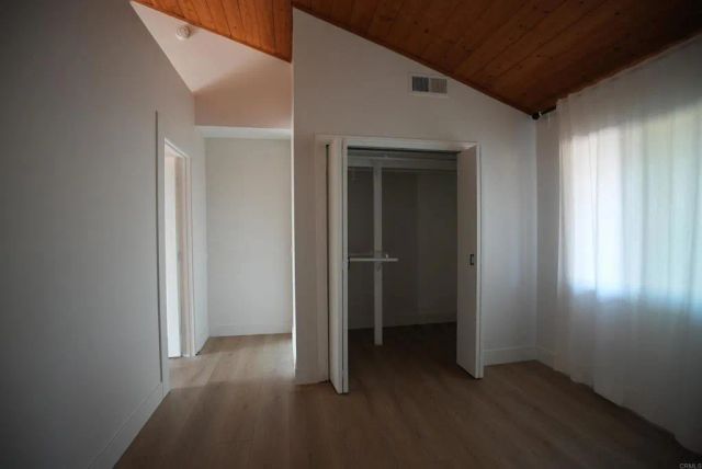 3730 Silverleaf Lane, Vista, CA 92084