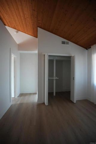 3730 Silverleaf Lane, Vista, CA 92084