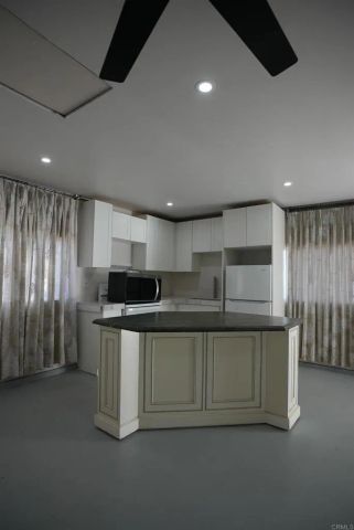 3730 Silverleaf Lane, Vista, CA 92084