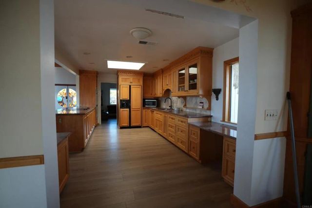 3730 Silverleaf Lane, Vista, CA 92084