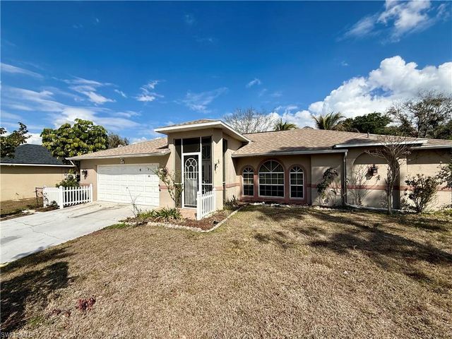 1713 SW 10th PL, Cape Coral, FL 33991