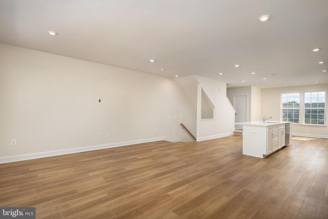 6310 BERKLEY BRIDGE PL, Haymarket, VA 20169