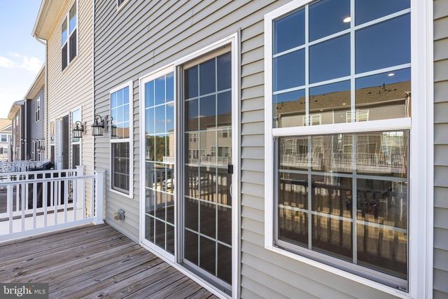 6310 BERKLEY BRIDGE PL, Haymarket, VA 20169