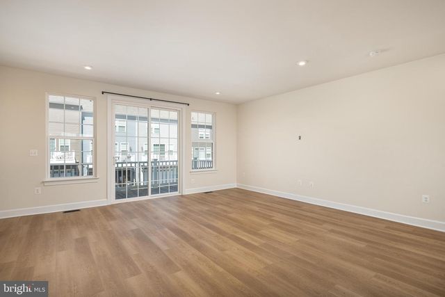 6310 BERKLEY BRIDGE PL, Haymarket, VA 20169