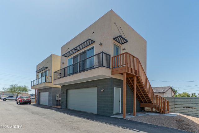 1110 S MONTEZUMA Avenue, Phoenix, AZ 85003