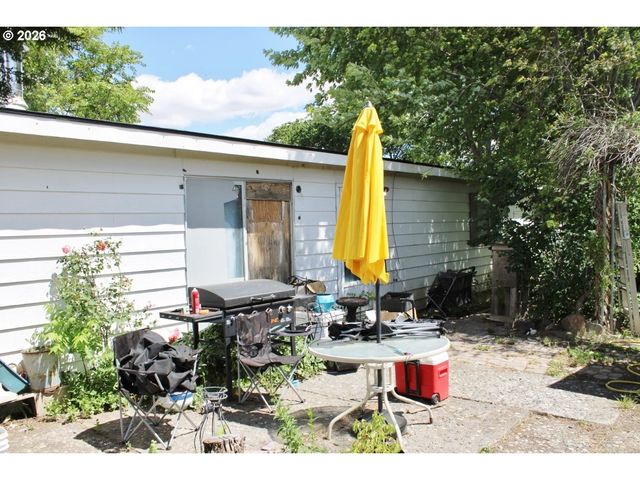 70822 Sw Douglas Dr, Pendleton, OR 97801