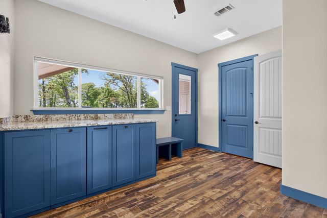 990 Doss Road, Millsap, TX 76066