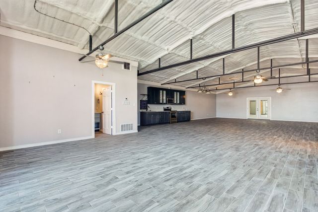 990 Doss Road, Millsap, TX 76066