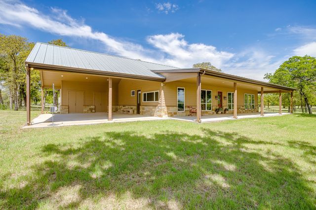 990 Doss Road, Millsap, TX 76066