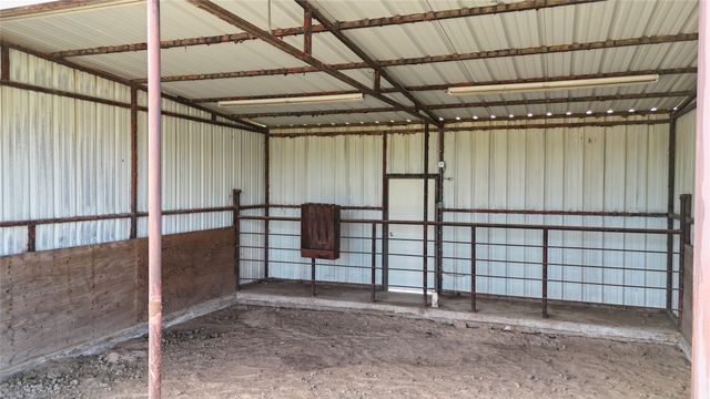 990 Doss Road, Millsap, TX 76066