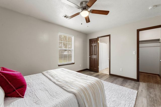 19 Fox Run Circle, Cabot, AR 72023