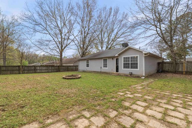 19 Fox Run Circle, Cabot, AR 72023