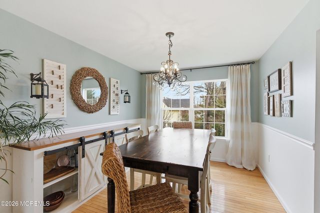 136 W End Avenue, Island Heights, NJ 08732