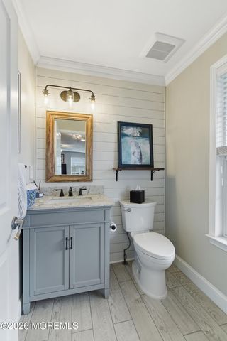 136 W End Avenue, Island Heights, NJ 08732