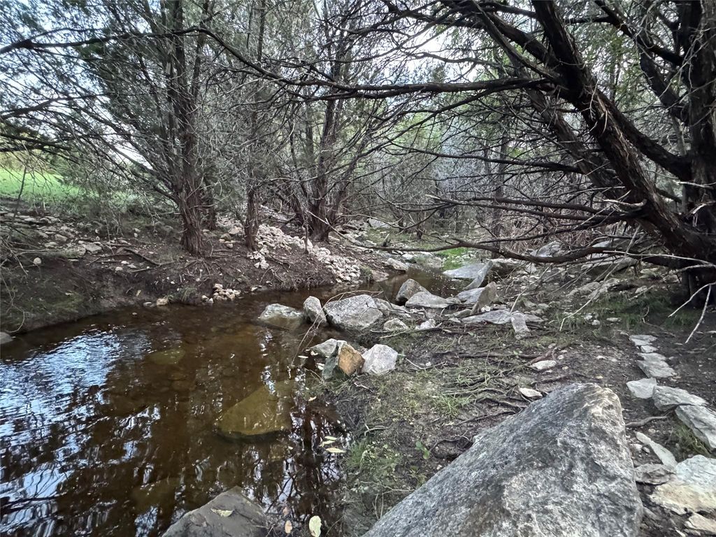 5450 County Road 202, Lampasas, TX 76550