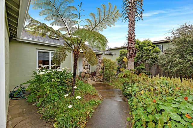 1219 Cedar Street, Montara, CA 94037