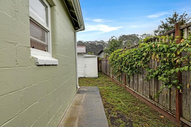 1219 Cedar Street, Montara, CA 94037