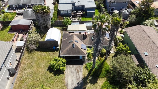 1219 Cedar Street, Montara, CA 94037