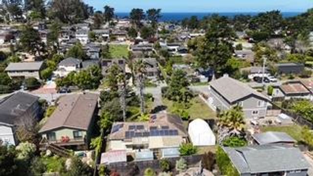 1219 Cedar Street, Montara, CA 94037