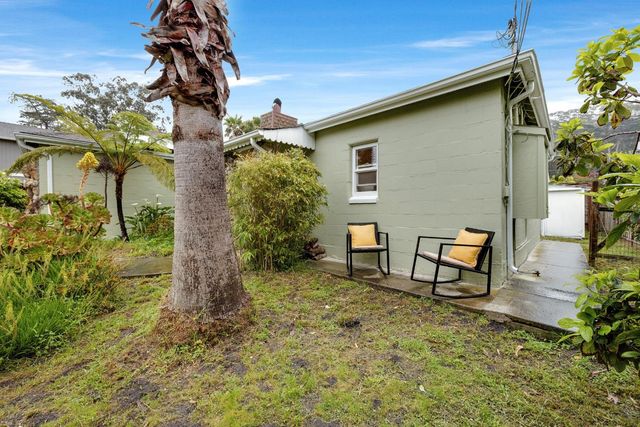 1219 Cedar Street, Montara, CA 94037