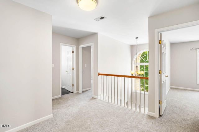 102 Adrians Place, Chapel Hill, NC 27514