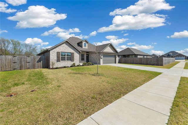 4601 Leafield Street, Springdale, AR 72764