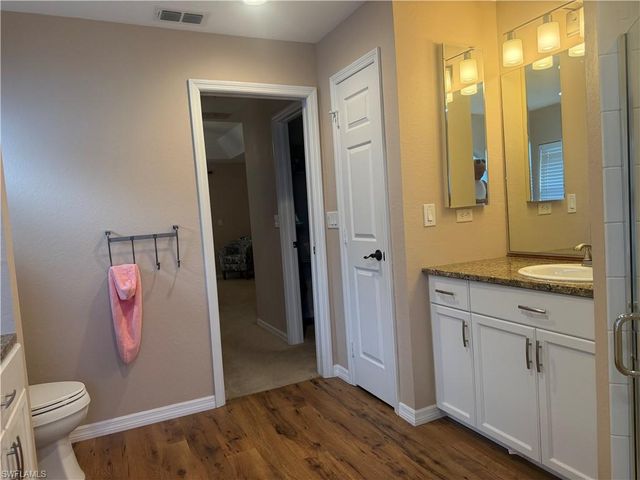 527 40th TER, Cape Coral, FL 33914
