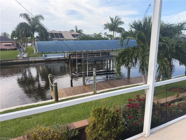 527 40th TER, Cape Coral, FL 33914