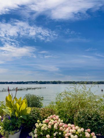 9950 Beacon Pointe Lane, Cedar Lake, IN 46303