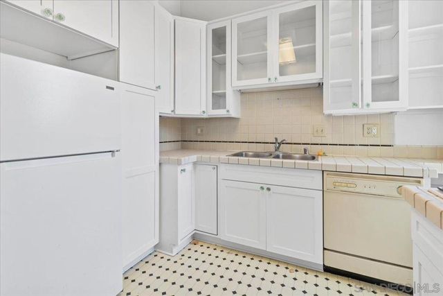 906 A Ave, National City, CA 91950