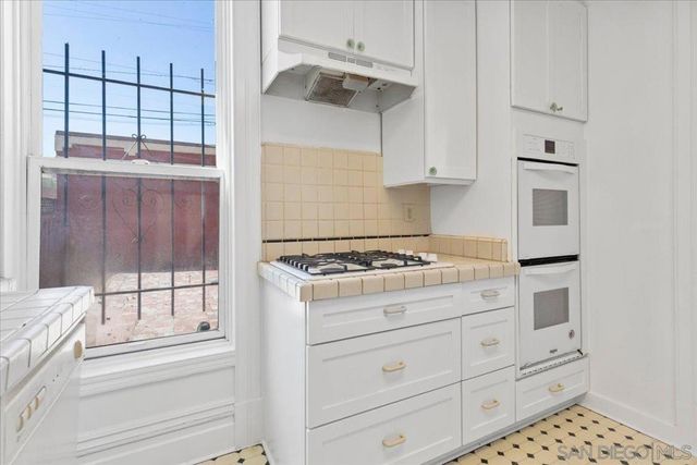 906 A Ave, National City, CA 91950