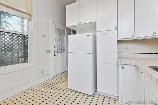 906 A Ave, National City, CA 91950