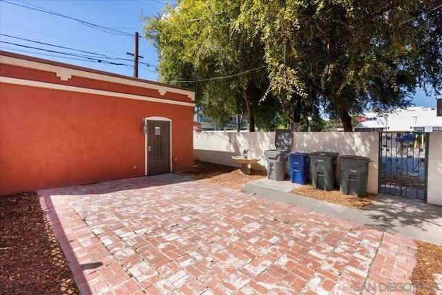 906 A Ave, National City, CA 91950