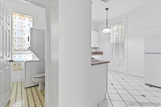 906 A Ave, National City, CA 91950
