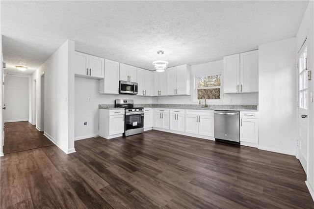 4559 Bedford Place, Douglasville, GA 30135