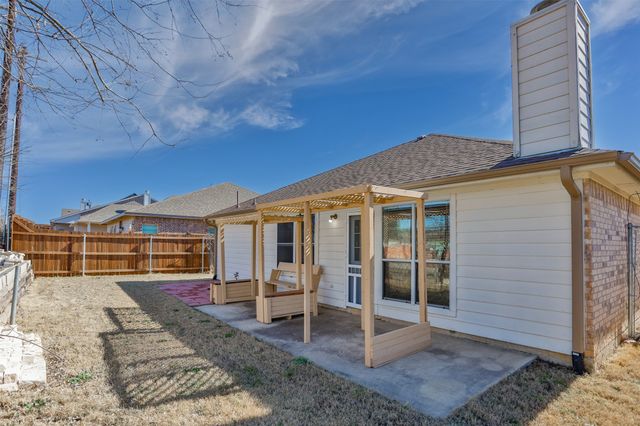 3511 Austin Street, Gainesville, TX 76240