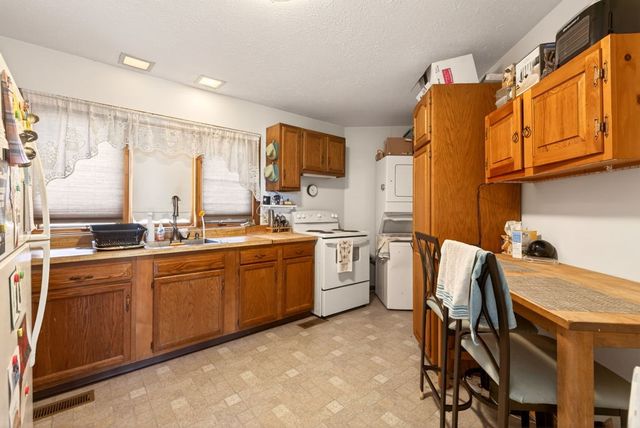 4765 Seneca Point Road, Canandaigua Town, NY 14424