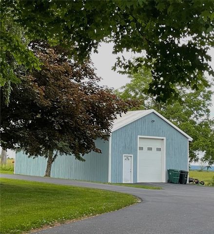 4765 Seneca Point Road, Canandaigua Town, NY 14424