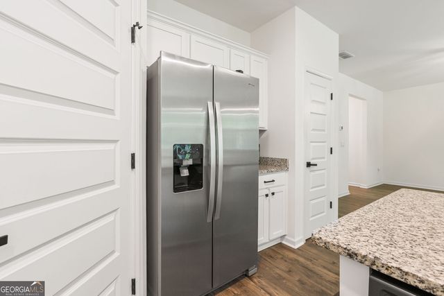 480 Shasta Court, Hoschton, GA 30548